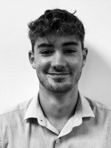 Louis Mullineux Headshot for website profile